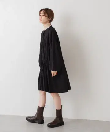 Kastane 끈 포함 개더 미니 원피스