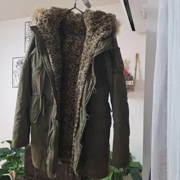 moussy 퍼 후드 모즈 코트 사이즈 1