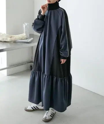 forksy. 하프 지퍼 라인 트랙 원피스 저지 라인