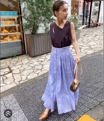 AMERI MEDI LAMP EMBROIDERY SKIRT 퍼플