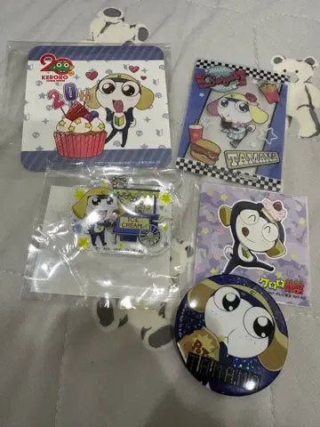 개구리 중사 케로로 홀로그램 캔뱃지 타마마 외