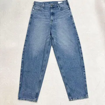 어퍼 하이츠 더 자넷 스픽 앤 스팬 별주 W24