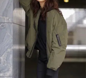 나노 유니버스 ma-1 다운 자켓 리버서블 블루종 36