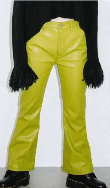 [ 새상품 택 포함 ] X-girl 인조 가죽 플레어 팬츠 라임 그린