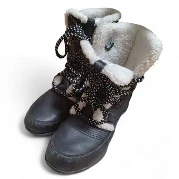 리복 블랙 부츠 25.5cm