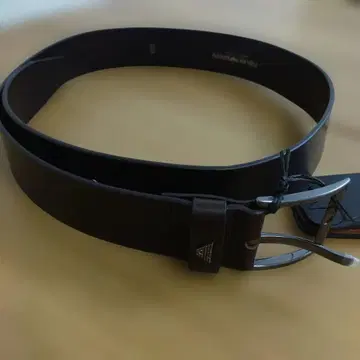 엠포리오 아르마니 블랙 가죽 벨트