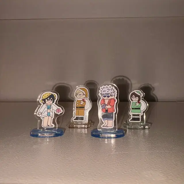 [일괄] 주술회전 지로리 아크릴스탠드 판매 (오키나와, 크리스마스)