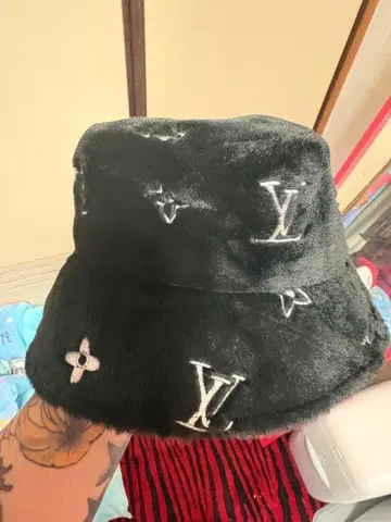 블랙 퍼 버킷햇 로고 자수 오늘만 가격