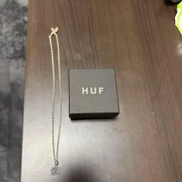 HUF 골드 코인형 목걸이