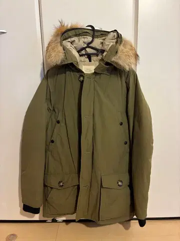 FREAK'S STORE 올리브 다운 자켓