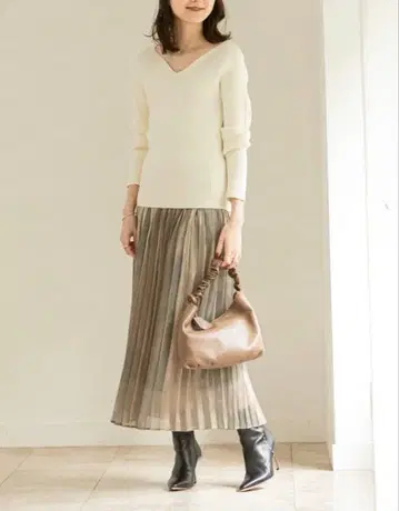 그레이 계열 플리츠 스커트 프리 사이즈