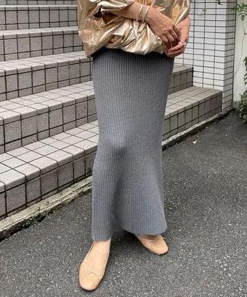 [ SHENERY ] 리브 니트 롱 스커트 그레이