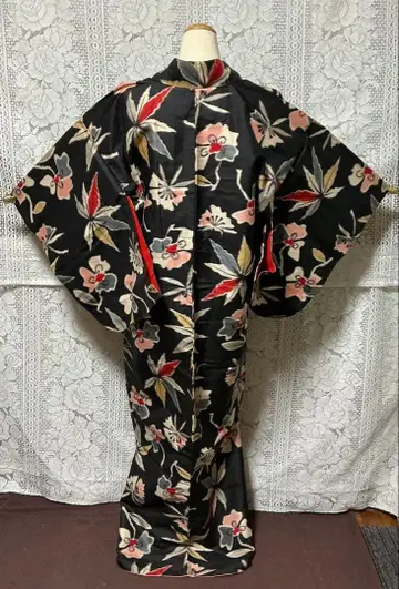 [ 앤티크 ] 다이쇼 로망 명선 앤티크 기모노 순수 실크 블랙 베이스