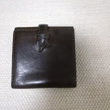 ryu 다크 그린 가죽 접이식 지갑