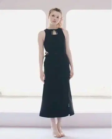 [택 포함 새상품] 올리비아 원피스 블랙 andmary