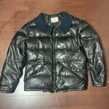 avirex 가죽 다운 자켓