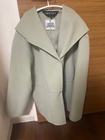 INDIVI 라이트 그린 피 코트 36