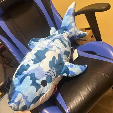 쿠타리 호론 x 8 울트라 BIG 상어 봉제 인형 80cm