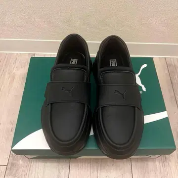 푸마 로퍼 23.5 블랙 스니커즈