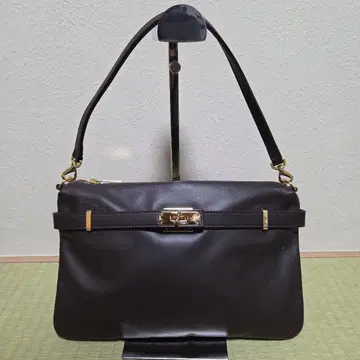 시타 파란티카 원 숄더백 액세서리 파우치 짙은 갈색