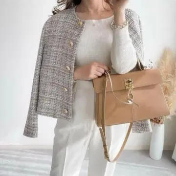 ZARA 버튼 디테일 텍스처 원단 블레이저 M 사이즈