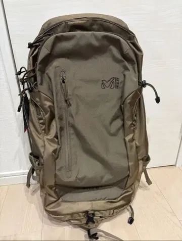 MILLET 백팩 올리브 그린 택 포함 새상품