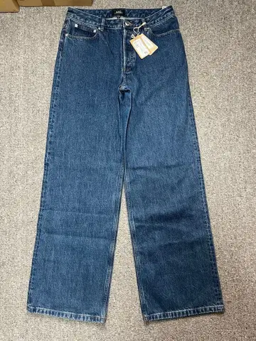 A.P.C Jean Elisabeth Blue 31inch