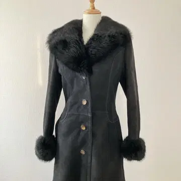 무스탕 코트 트렌치코트 블랙