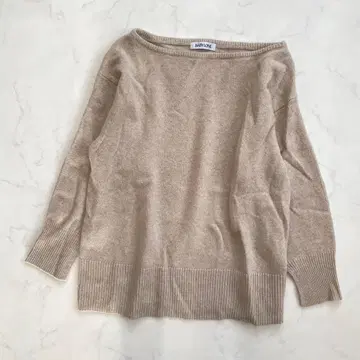 BABYLONE 울 캐시미어 보트넥 니트 베이지 스웨터