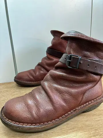 trippen 트리픈 봄 숏부츠 벨트 스트랩 천연 가죽