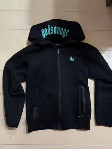 godsavage 블랙 후드티 후드 부착