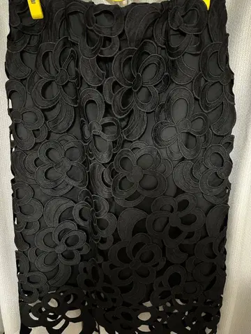 Rose Tiara 블랙 레이스 롱 스커트