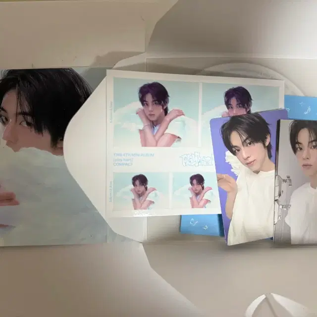 투어스 tws 미니 4집 play hard 컴팩트 앨범 도훈