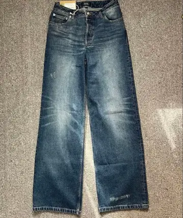 A.P.C Jean Elisabeth 26inch
