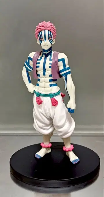 귀멸의 칼날 아카자 피규어