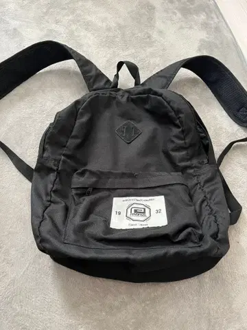 reversal 블랙 럭색/백팩
