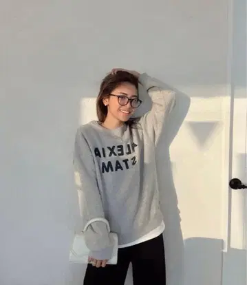 ALEXIA STAM 로고 자수 트레이닝복 맨투맨 긴팔 트레이닝복 그레이