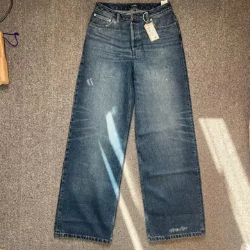 A.P.C Jean Elisabeth 29inch