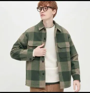 유니클로 오버사이즈 셔츠 자켓 그린