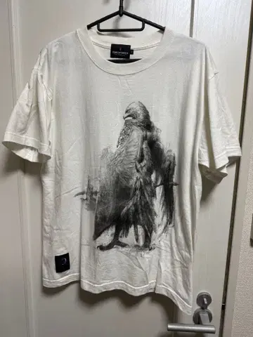 엘든링 나이트 레인 수호자 TORCHTORCH 반팔 T셔츠 M 화이트