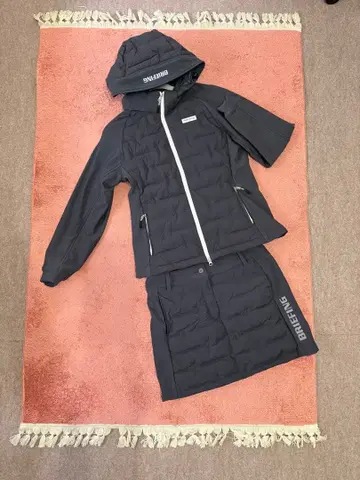 BRIEFING 차콜 다운셋업