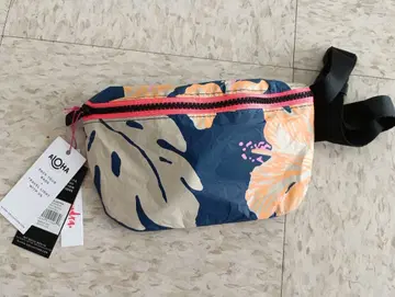 알로하 컬렉션 힙 웨스트 파우치 꽃무늬