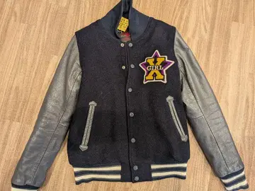 X-girl 바시티 자켓 네이비/그레이 자수 디자인