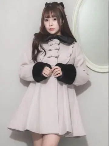 피움 pium 코트 핑크 블랙