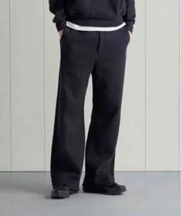 H BEAUTY&YOUTH 수플레 맨투맨 와이드 스트레이트 팬츠