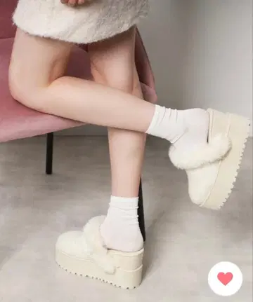 에스페란자 통굽 2WAY 페이크 무스탕 사보 M