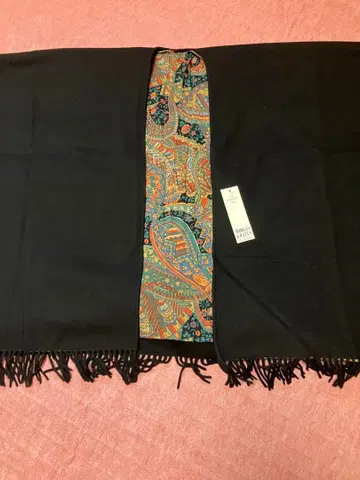 [미사용 새상품] Morgan & Oates 100% 램스울 대형 스톨