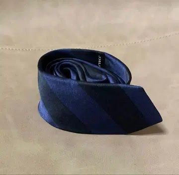 존 로렌스 설리번 넥타이 수트 벨트 지갑 자켓