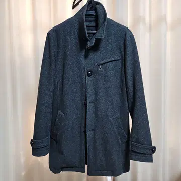 KATHARINE HAMNETT London 멜톤 코트