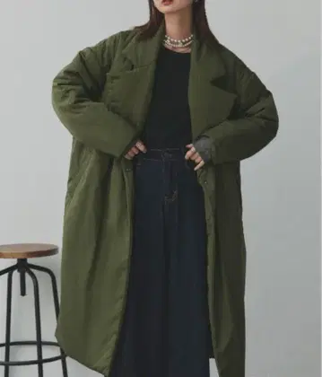 ad thie 충전솜 테일러드 칼라 롱 코트 카키